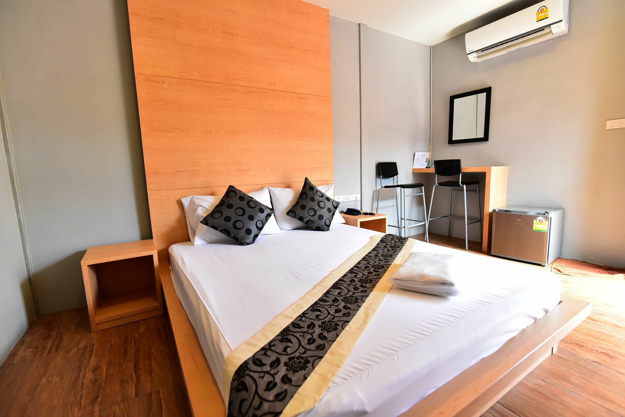 Love Box Resort Bangkok Exterior photo