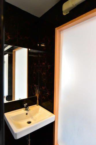 Love Box Resort Bangkok Exterior photo